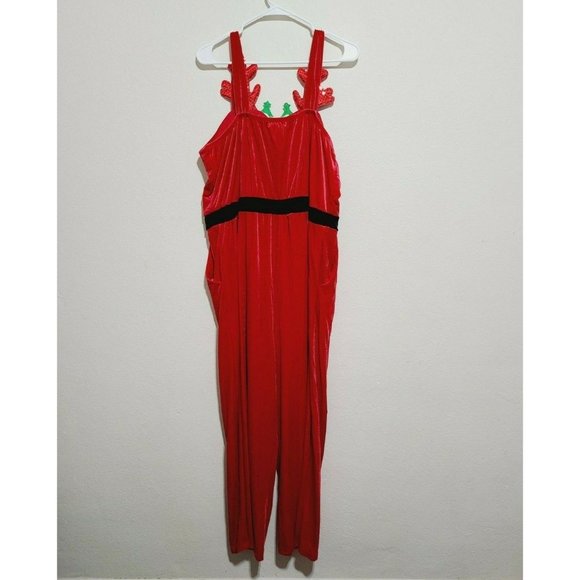 Born Famous Ugly Holiday Llama Velour Sleeveless Graphic Jumpsuit Size L Red - Picture 2 of 6